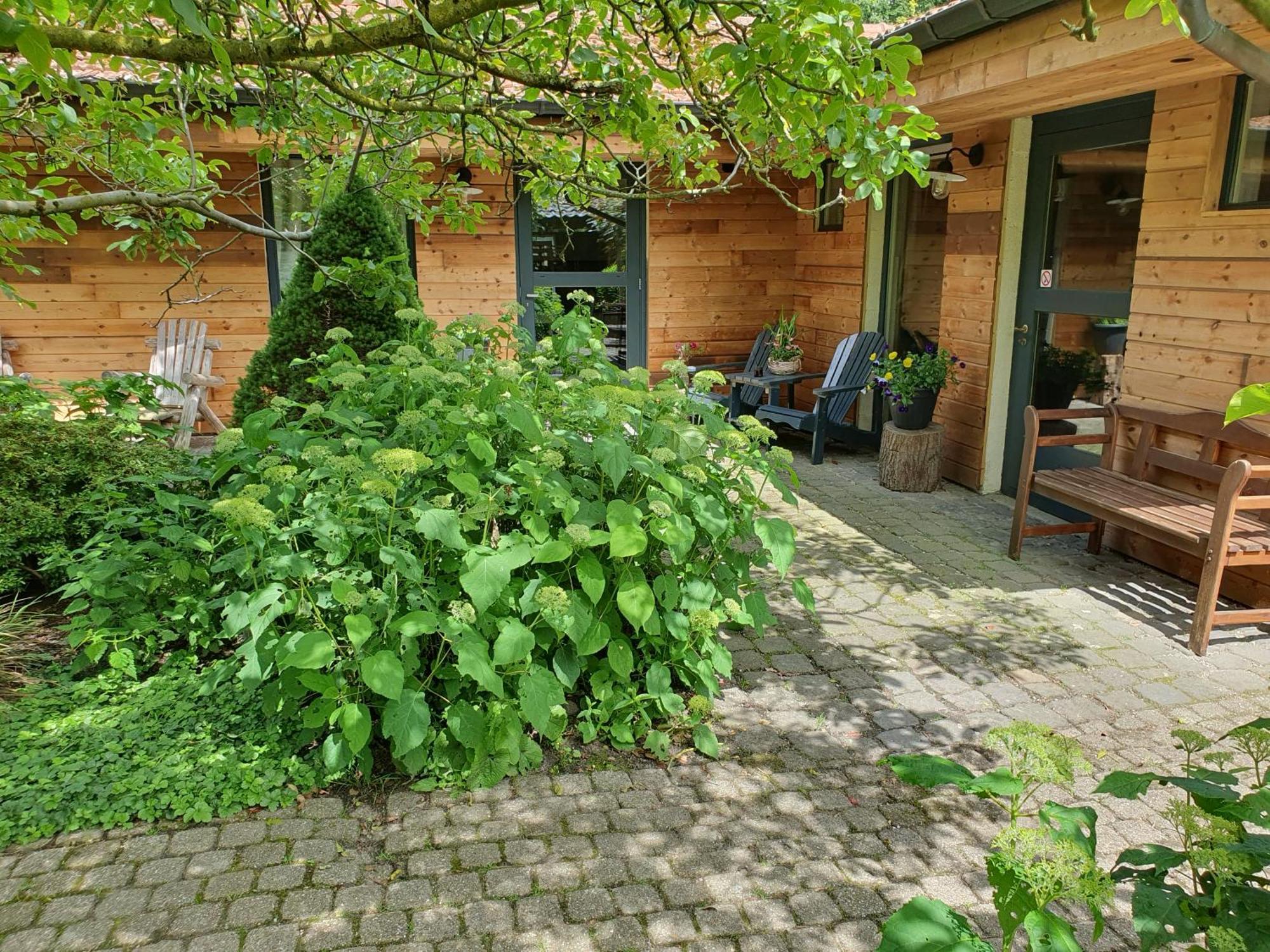 B&B Land Of Tir Nan Og Lommel Eksteriør billede